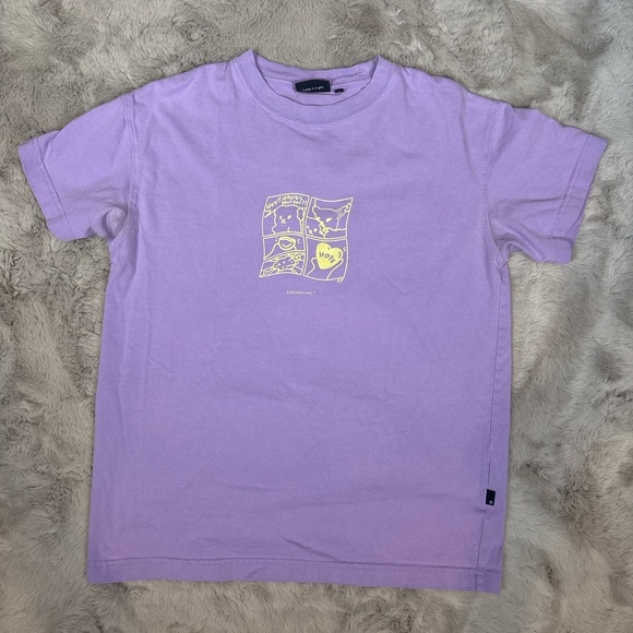 Lavender Graphic Tee - Picture 1 of 5